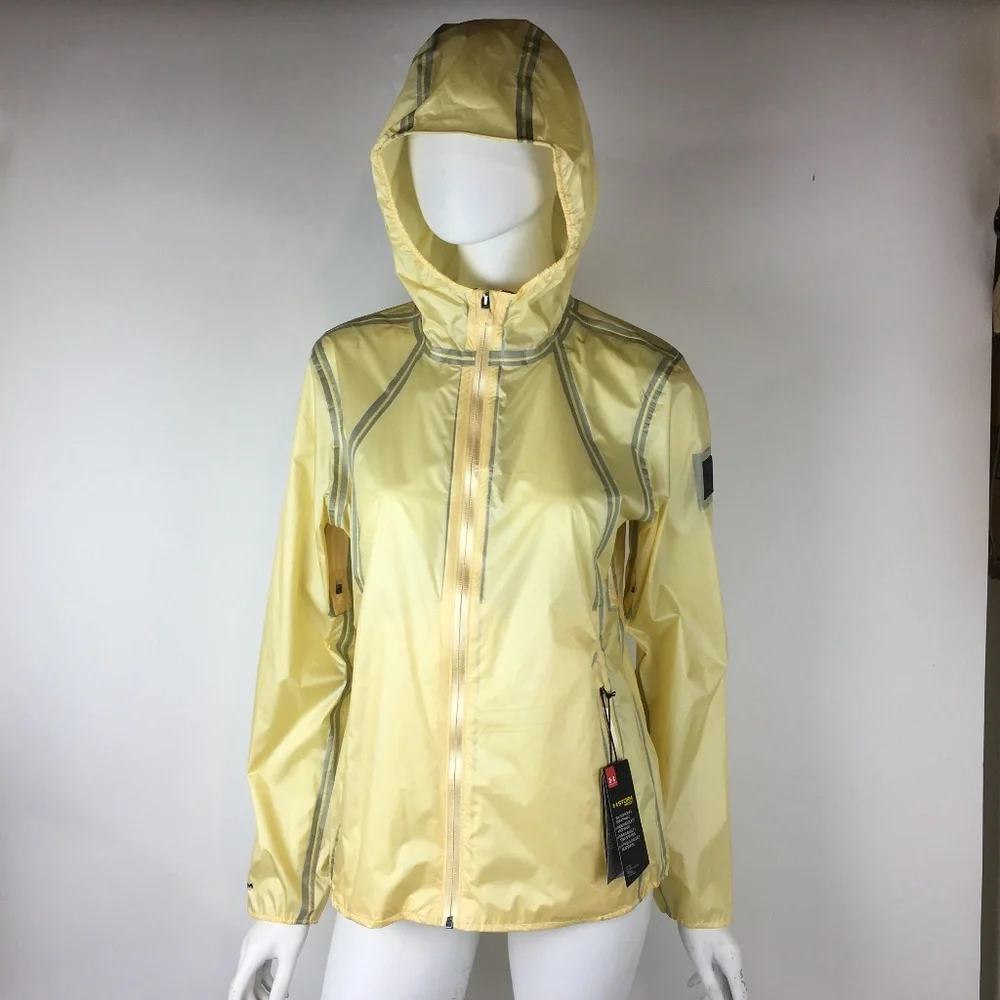Under Armour Storm Proof Jacket Yellow Fitted Women's Small Sample‎